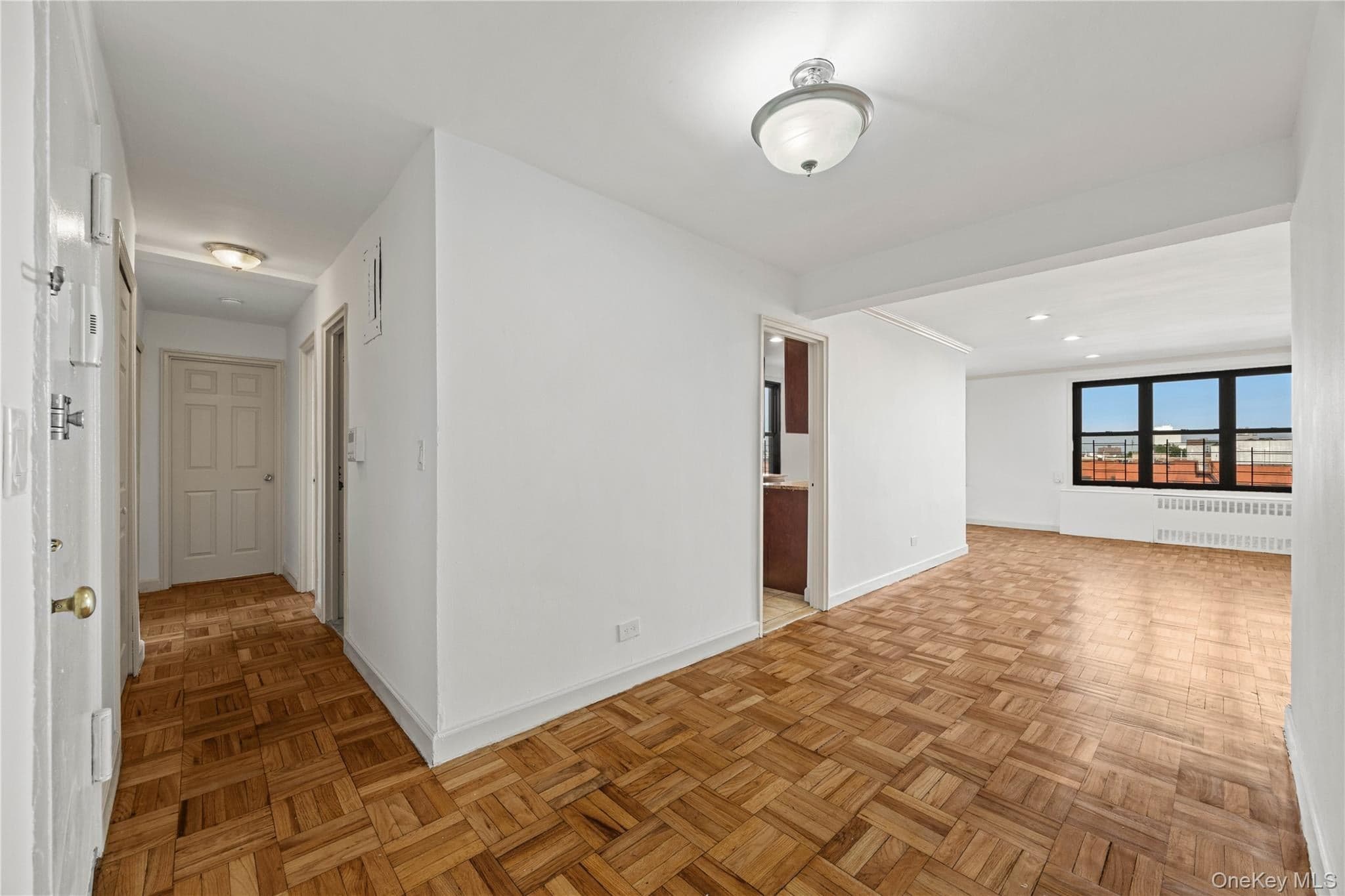 2835 Webb Avenue Unit: 9E thumbnail 9
