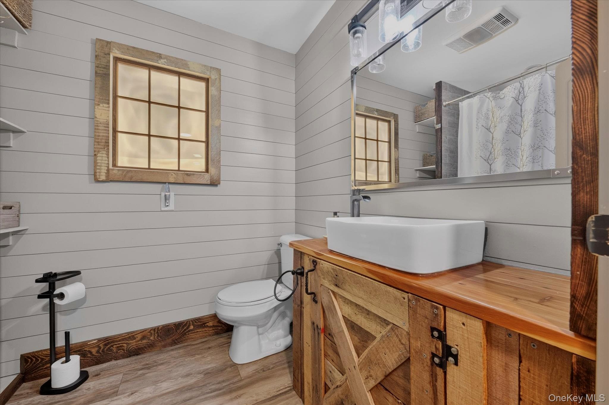 947 E Mountain Road thumbnail 22