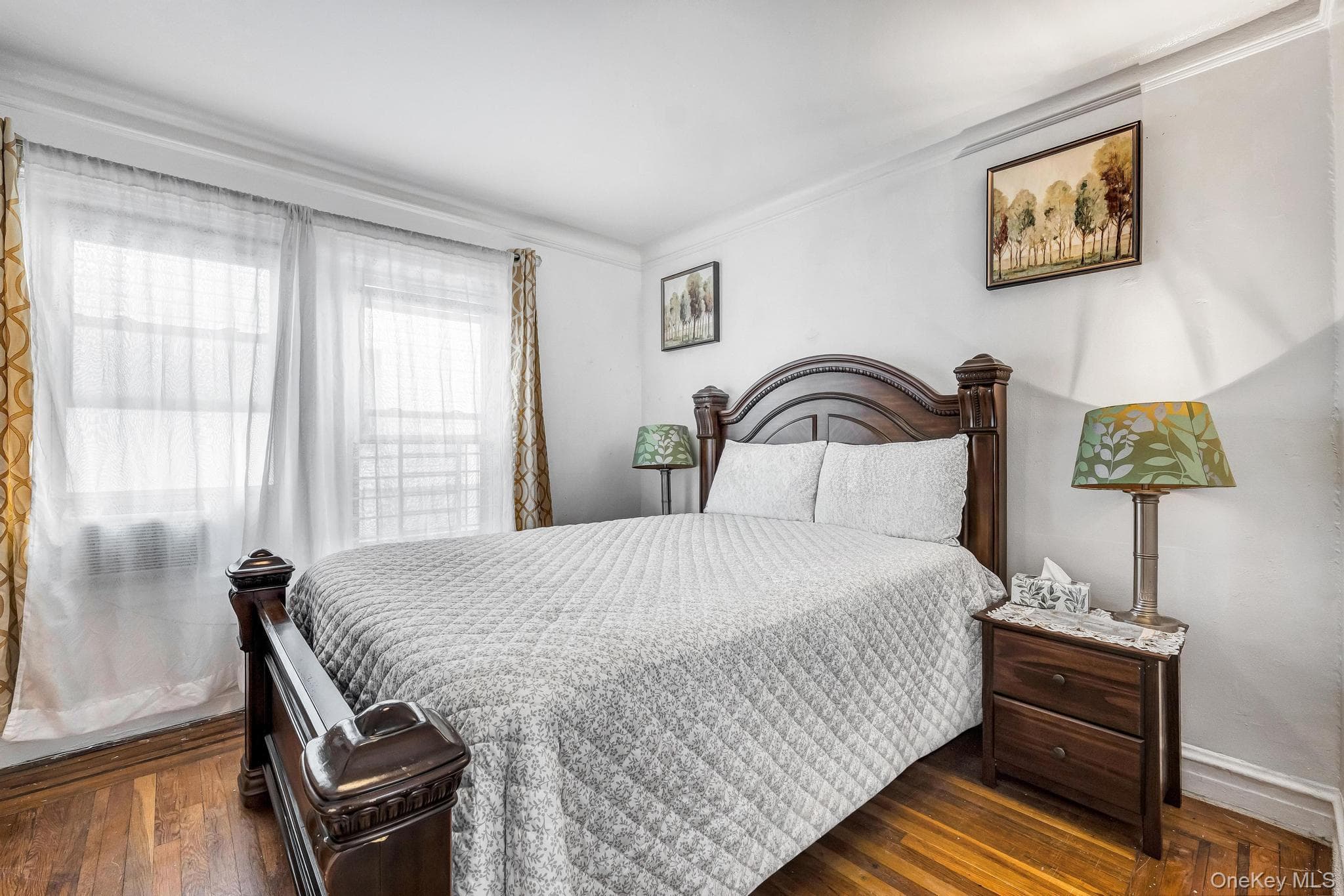 1651 Hering Avenue thumbnail 18