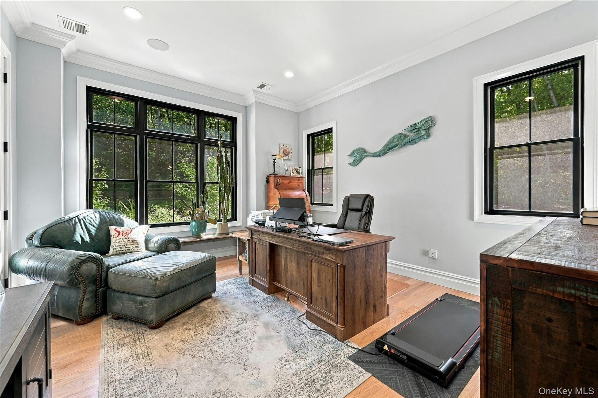 595 Moriches Road thumbnail 23