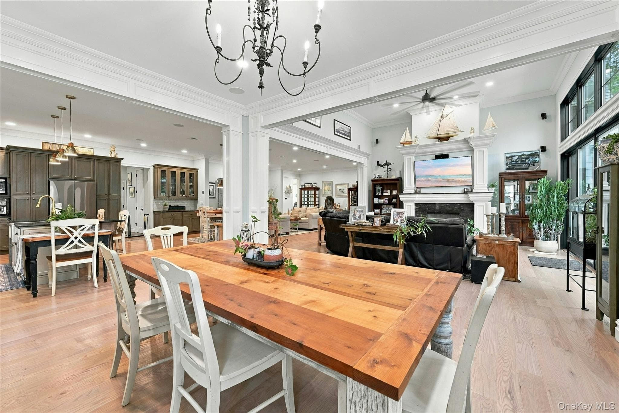 595 Moriches Road thumbnail 11