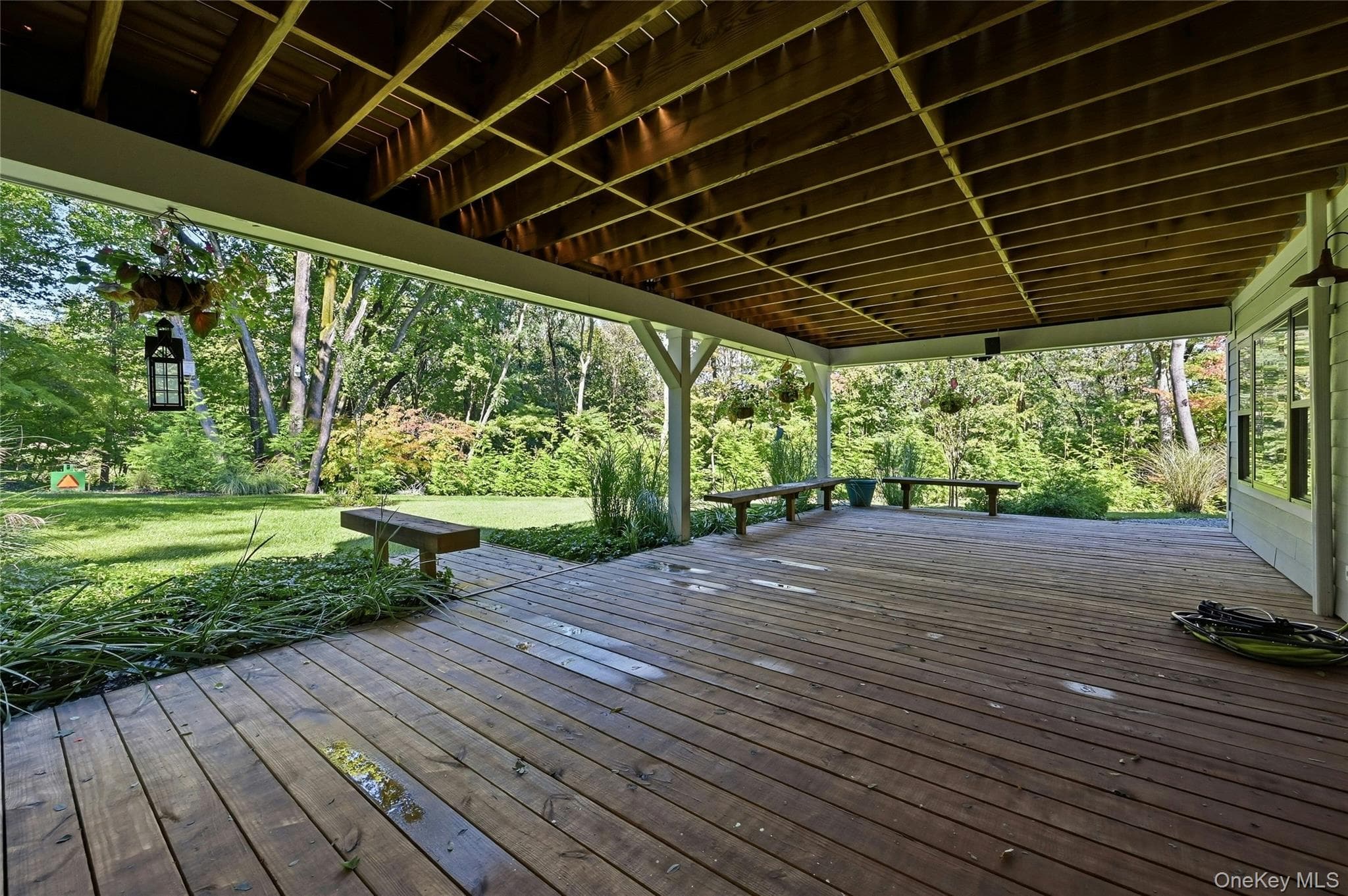 595 Moriches Road thumbnail 29