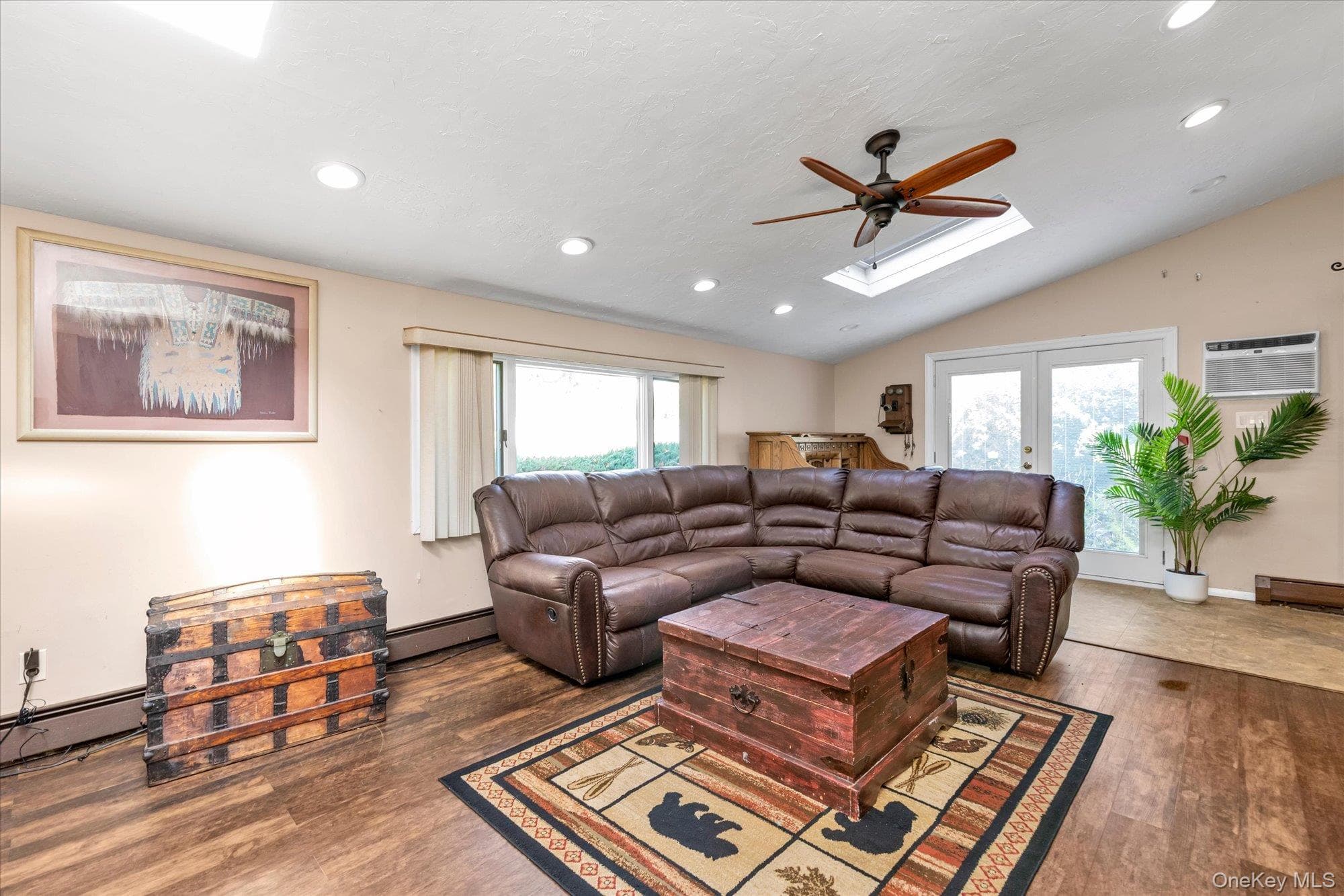 157 Land Lane thumbnail 9