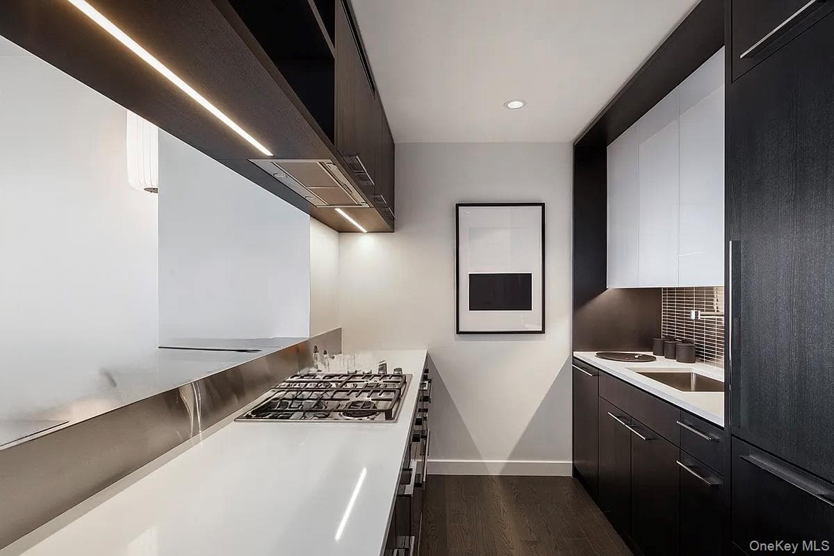 252 South Street Unit: 33N thumbnail 3