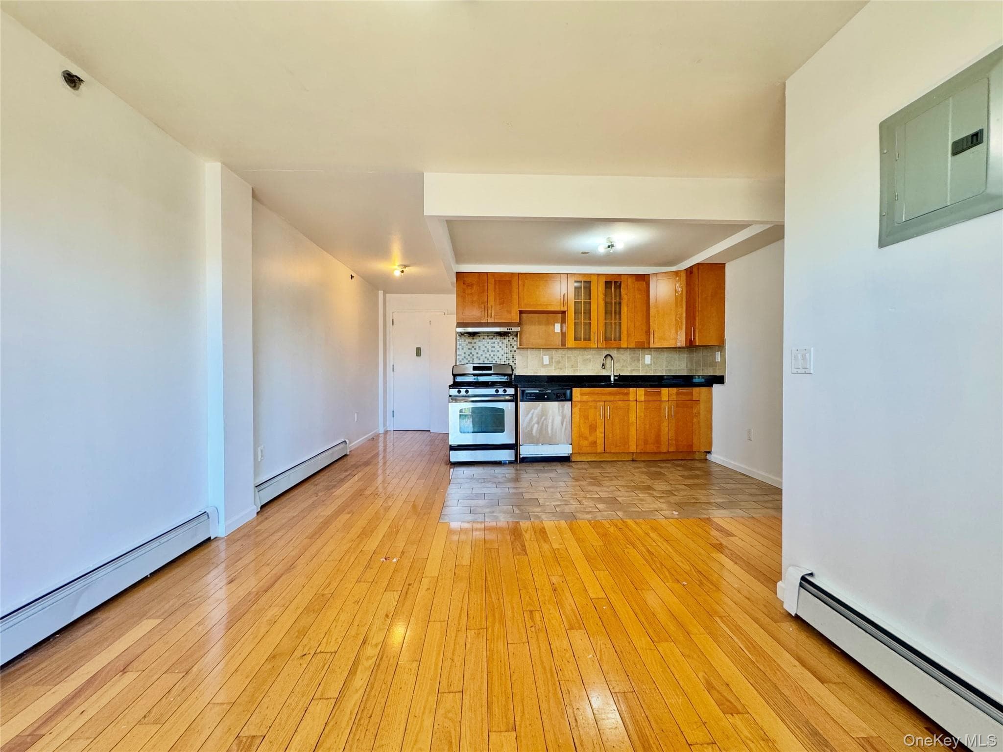 9305 37th Avenue Unit: 3C thumbnail 3