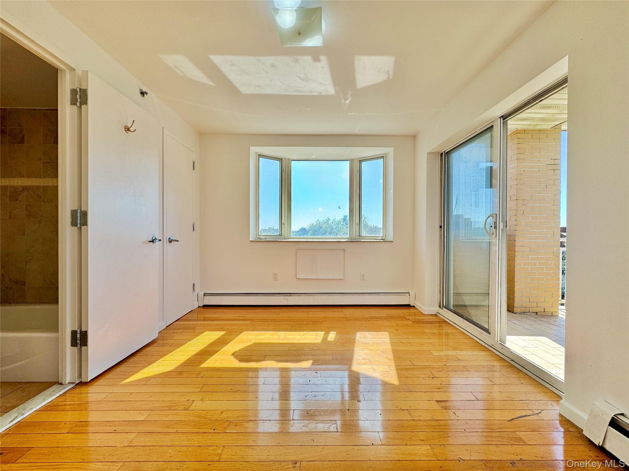 9305 37th Avenue Unit: 3C thumbnail 9