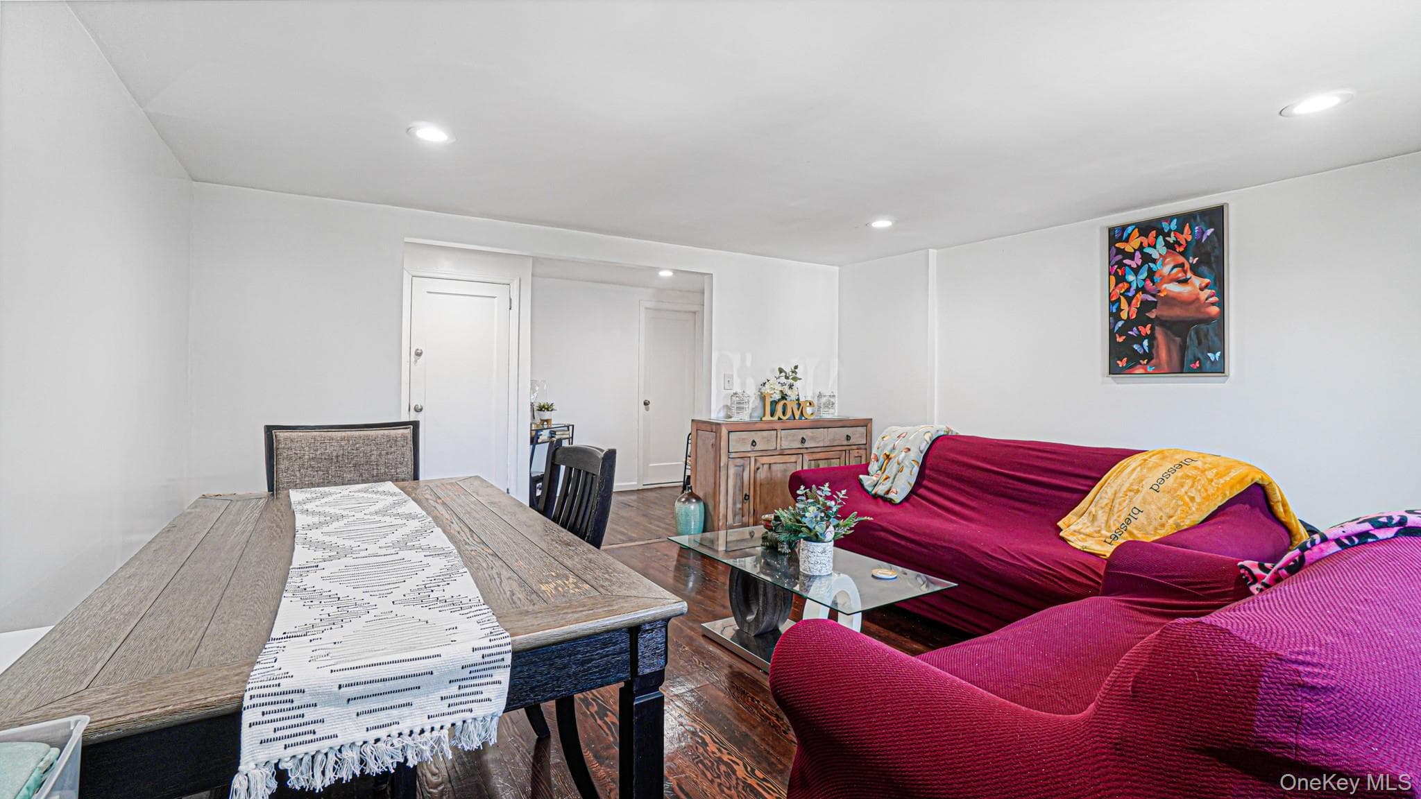143 S Montgomery Street thumbnail 22