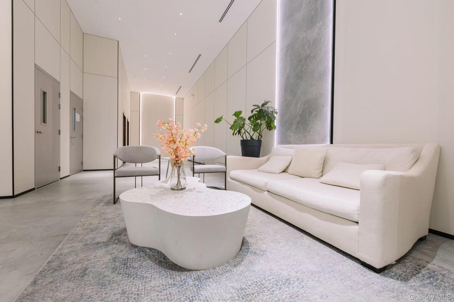 144-49 Northern Boulevard Unit: 405 thumbnail 2