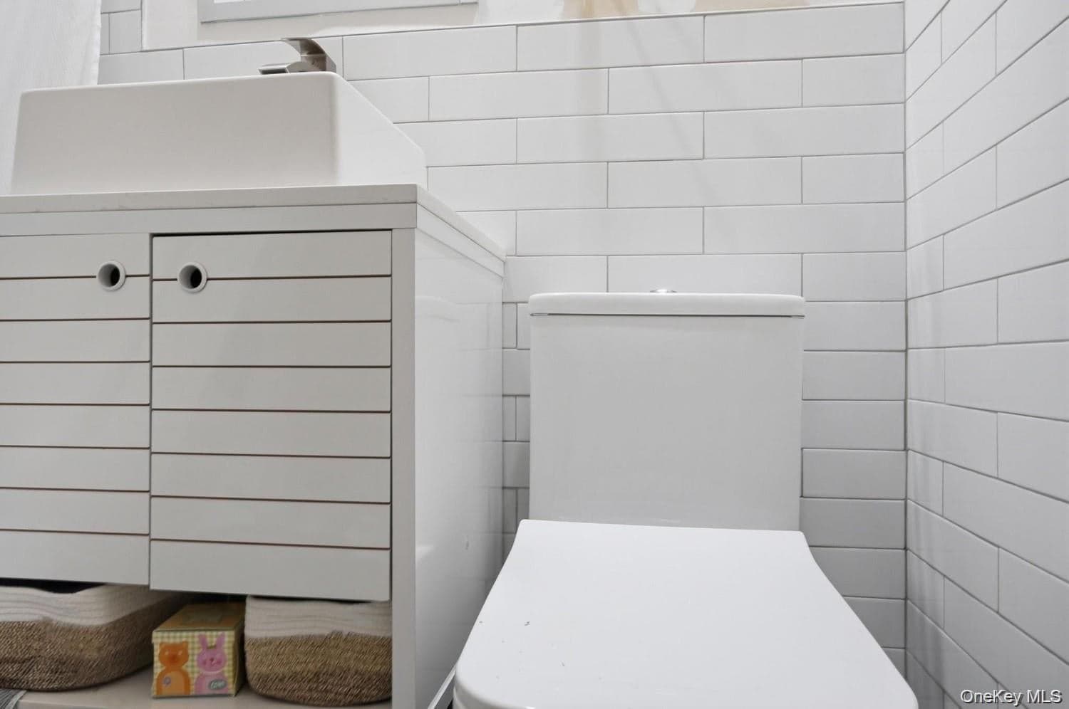 1874 Pelham Parkway Unit: LF thumbnail 12