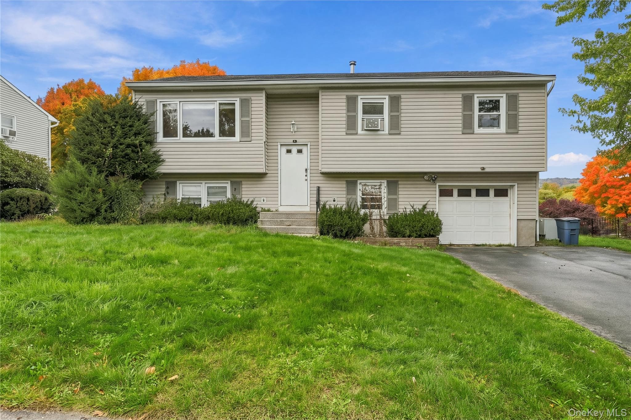 8 Sutherland Drive, Monroe
