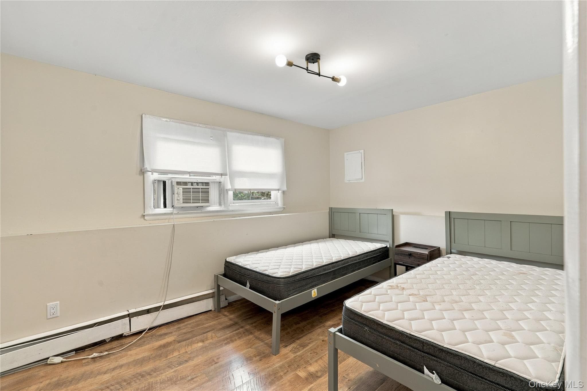 8 Sutherland Drive thumbnail 27