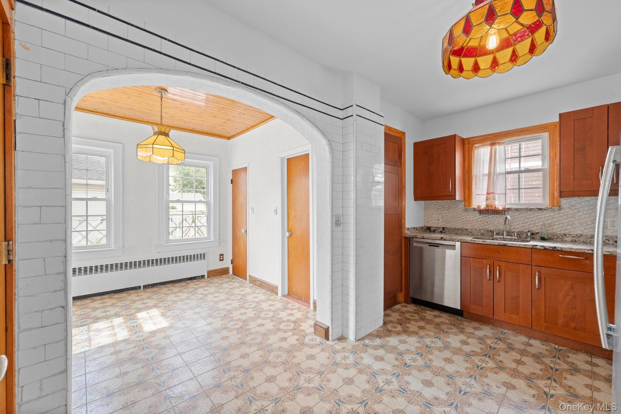 1240 Beech Court thumbnail 5