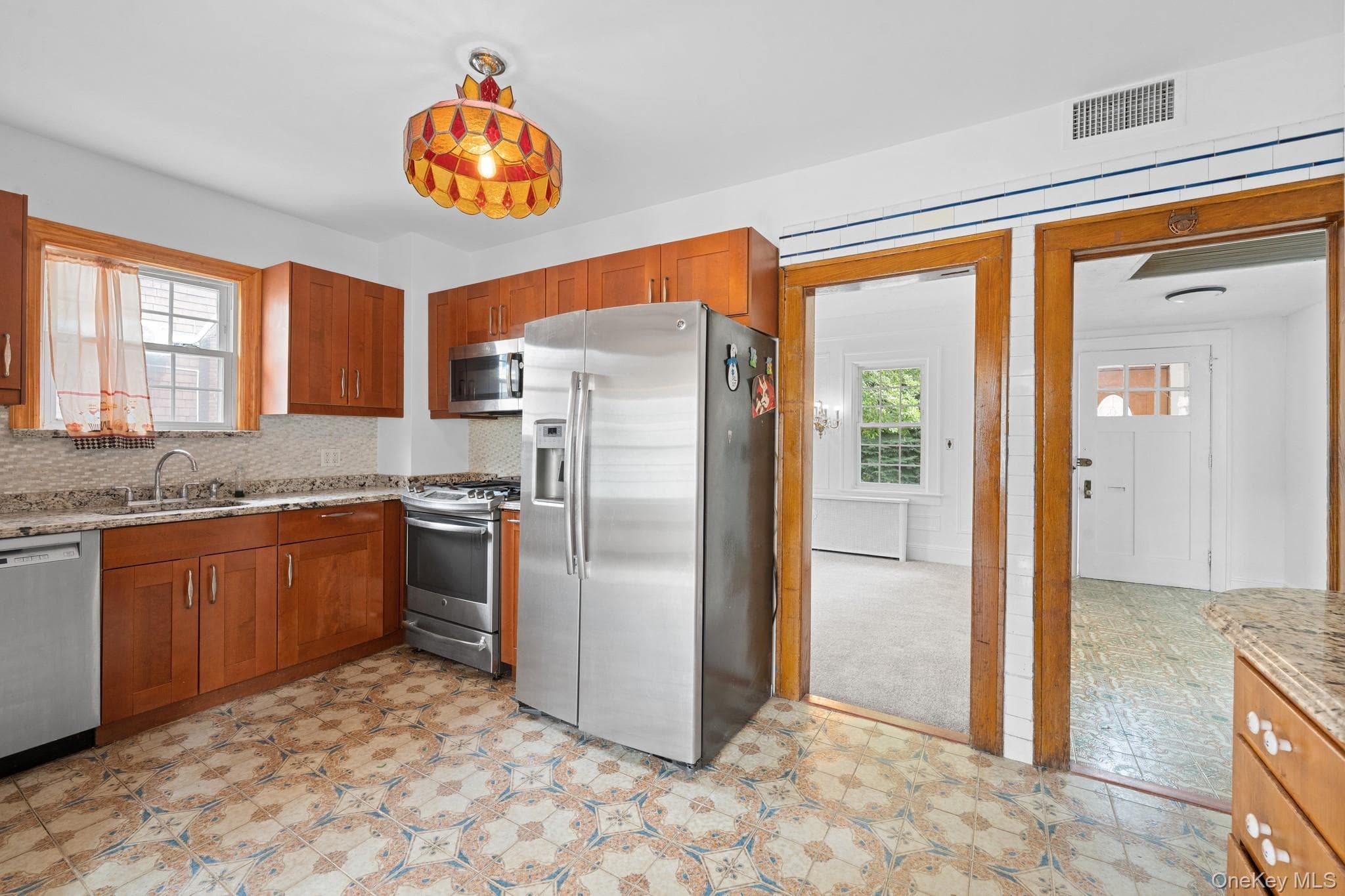 1240 Beech Court thumbnail 4