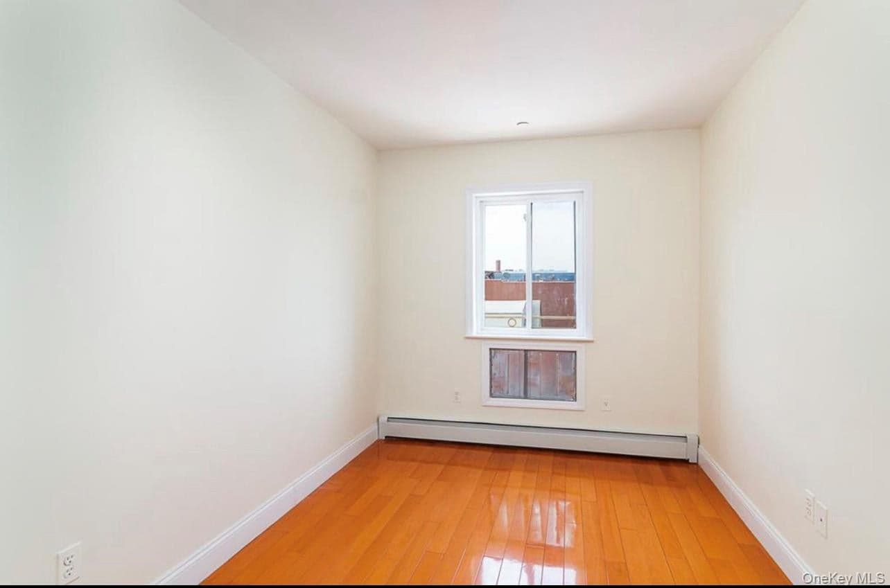 54-14 111th Street thumbnail 5