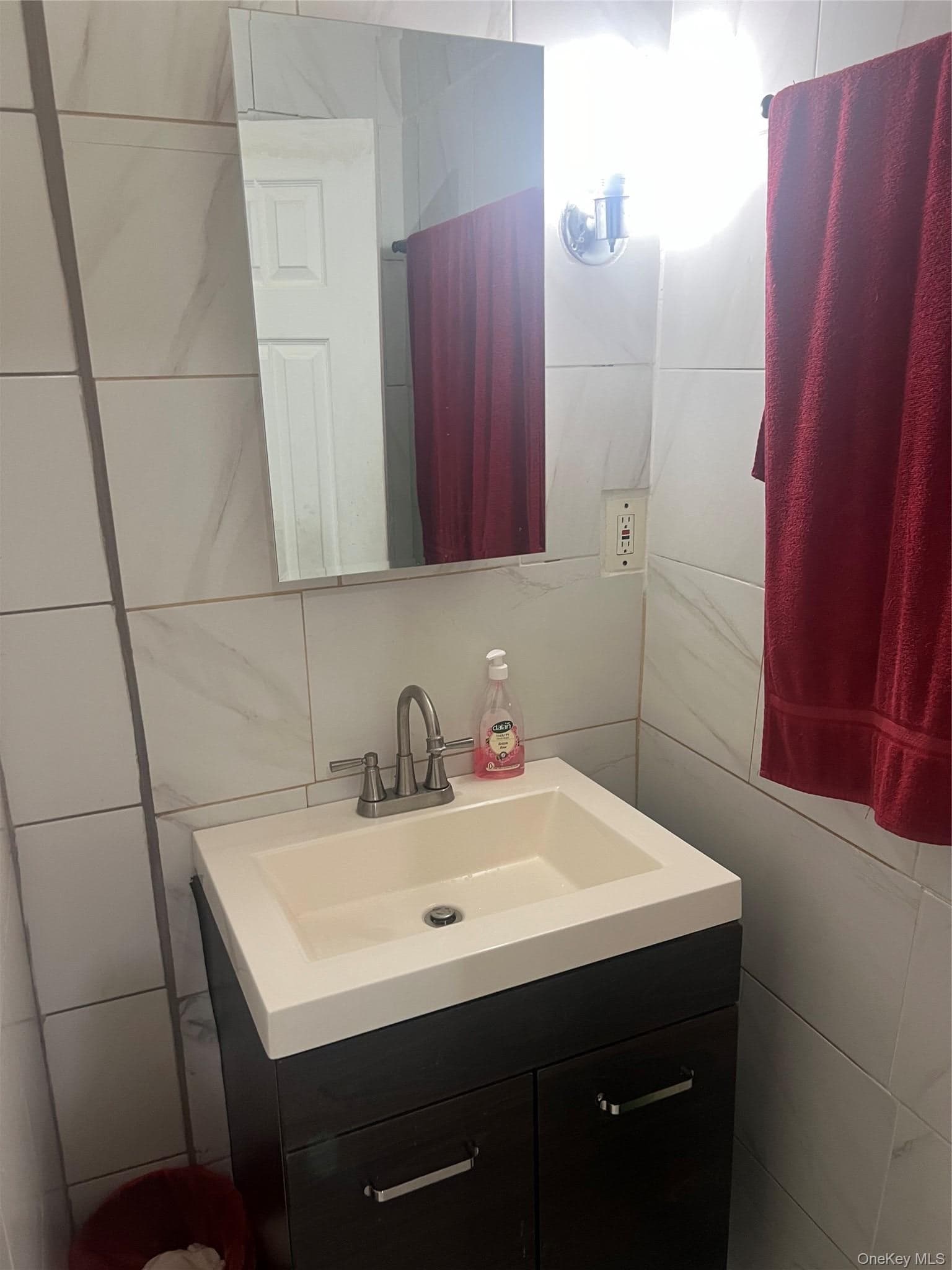 1285 Saint Lawrence Avenue thumbnail 17