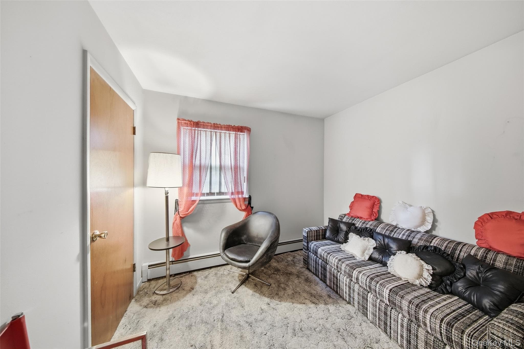 84 Railroad Avenue thumbnail 18