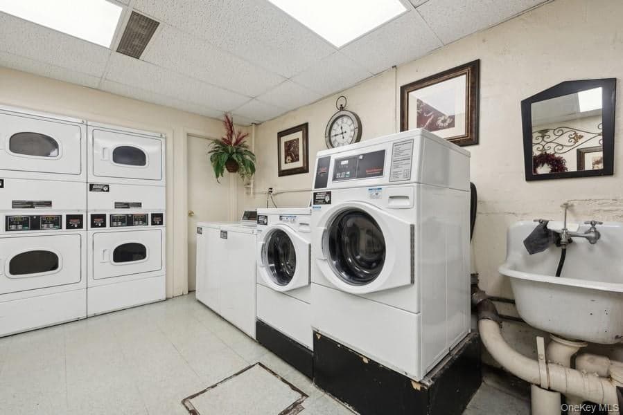 504 Merrick Road Unit: GF thumbnail 26