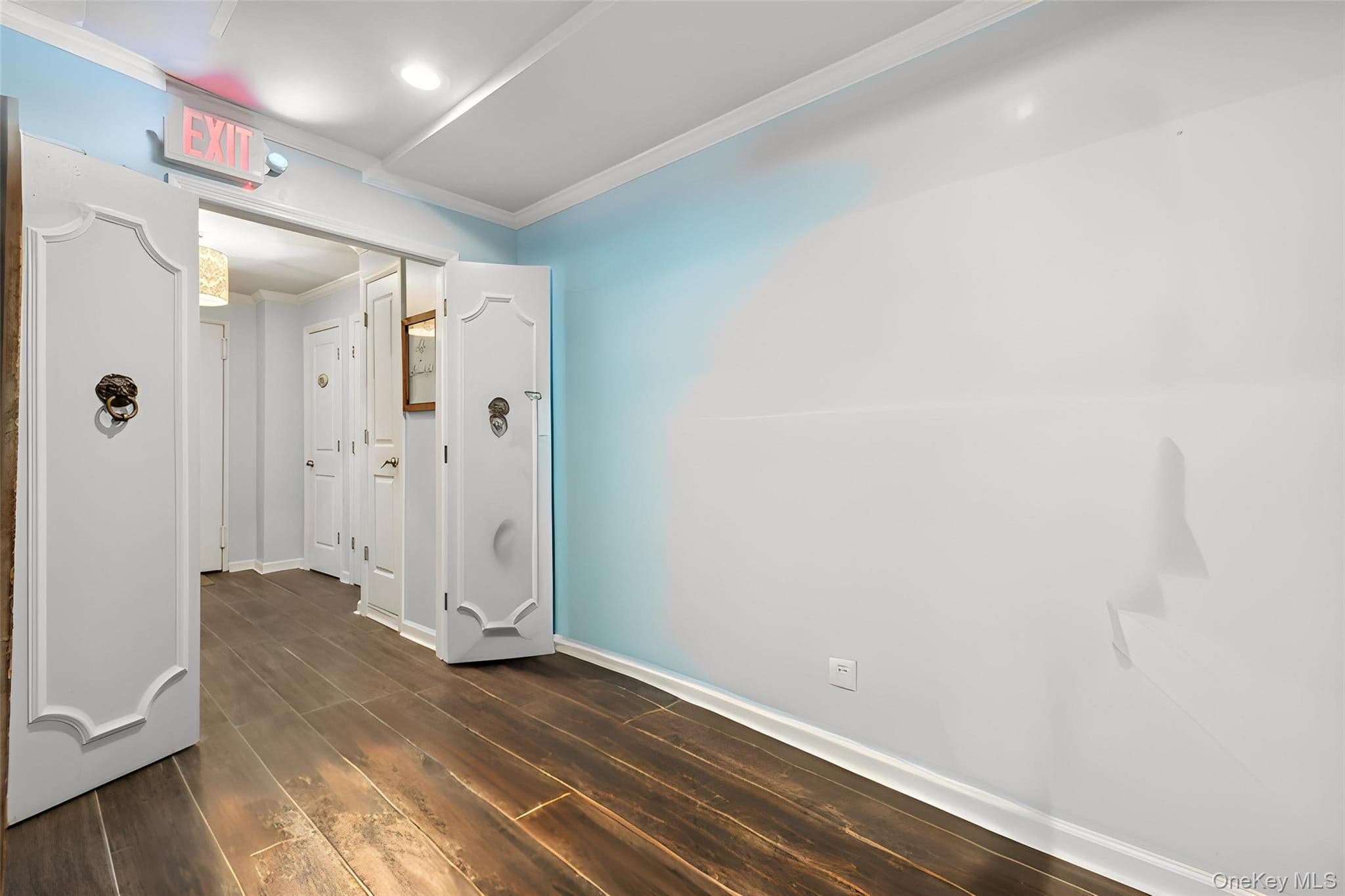 504 Merrick Road Unit: GF thumbnail 15