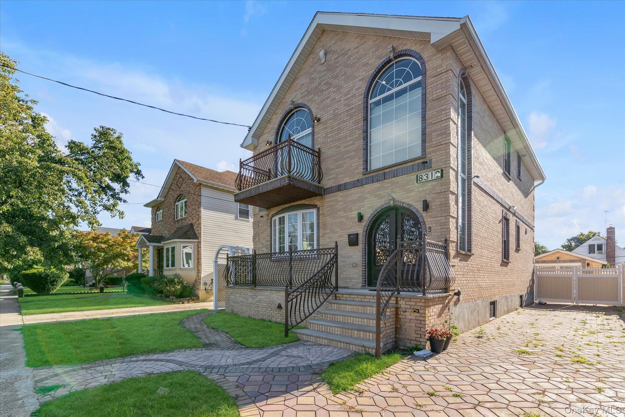 83-12 249th Street, Floral Park