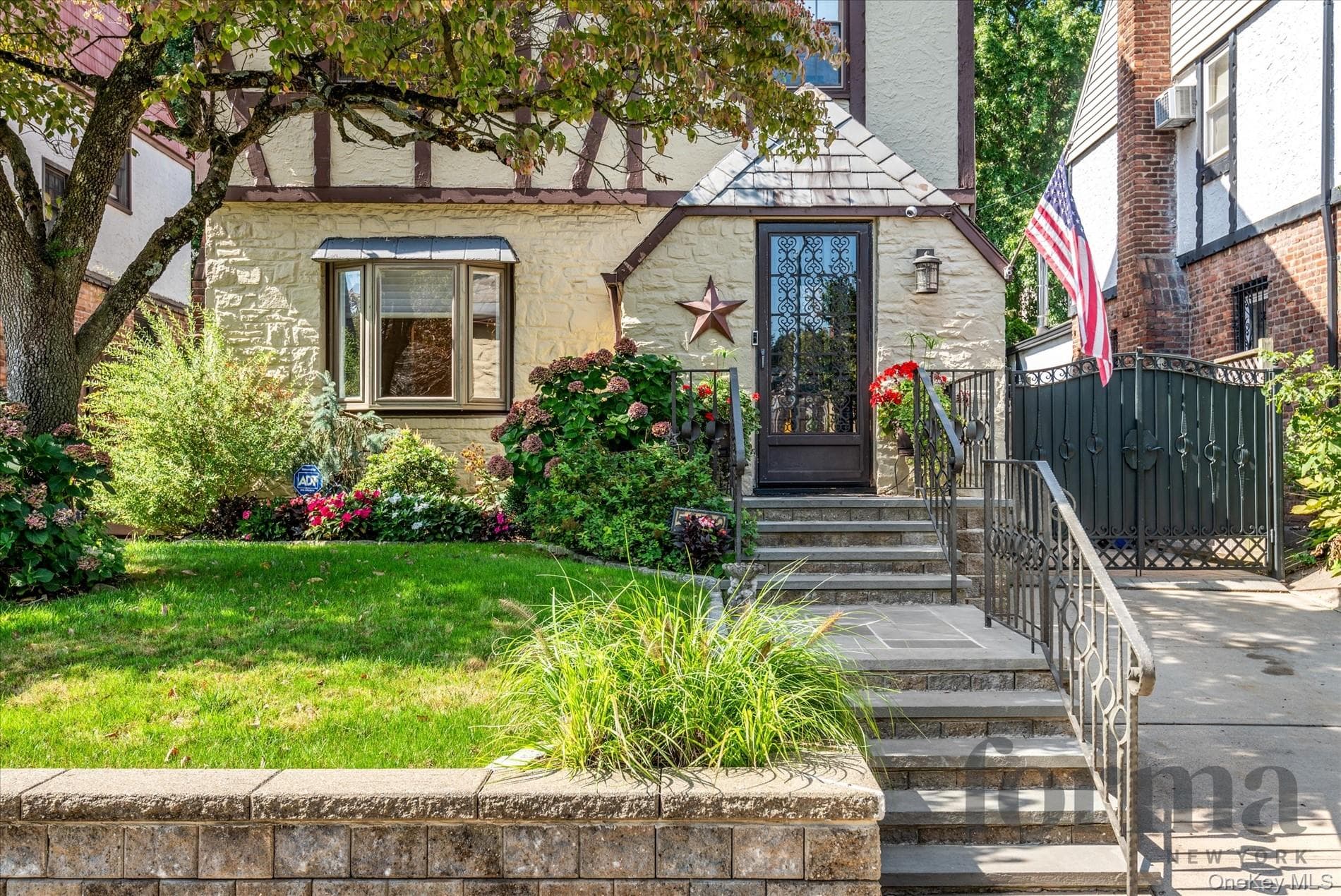 5022 Overbrook Street thumbnail 30