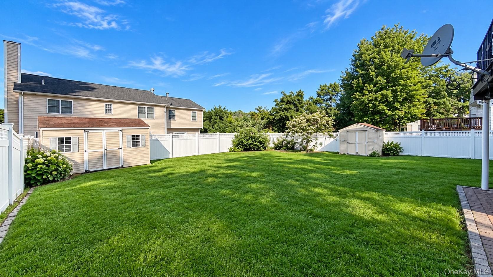173 Pembrook Drive thumbnail 12