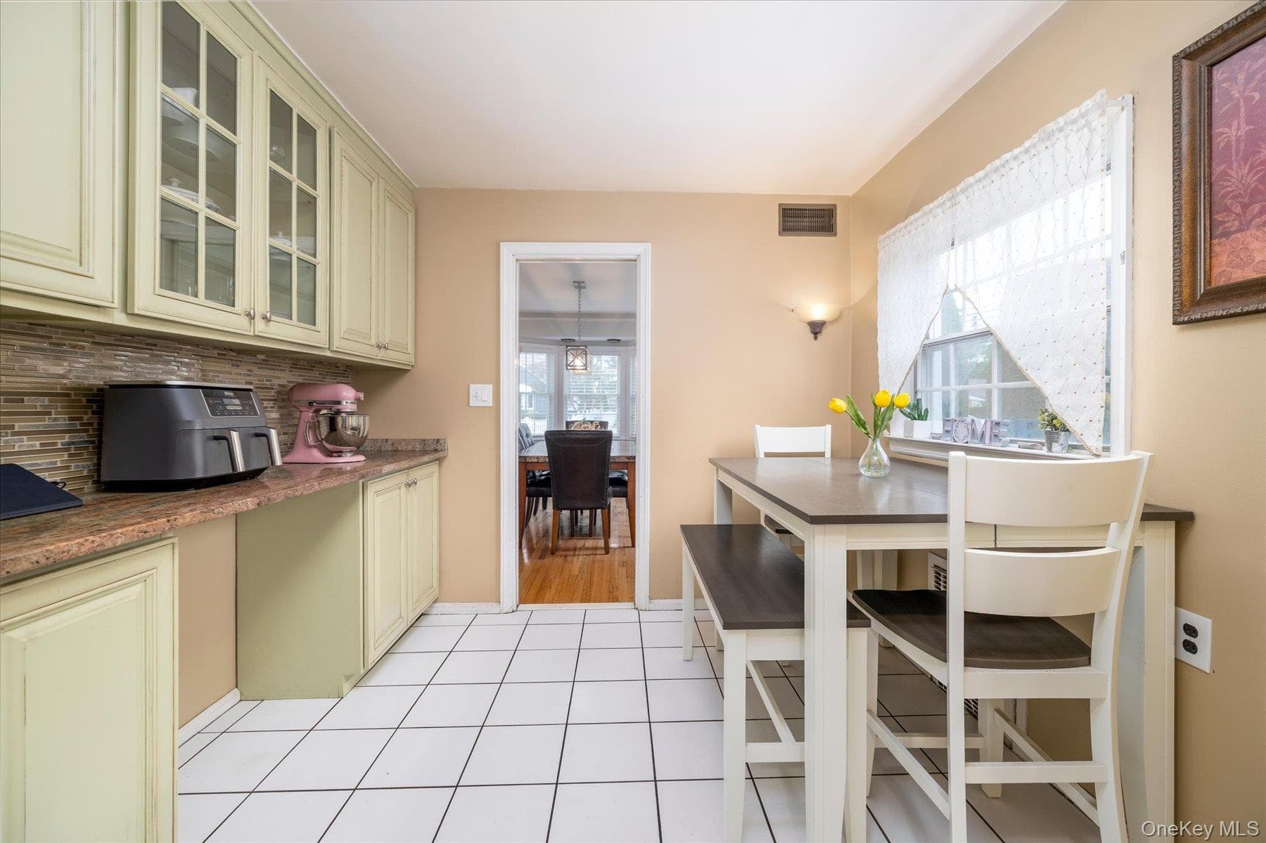 123 Centre Avenue thumbnail 16