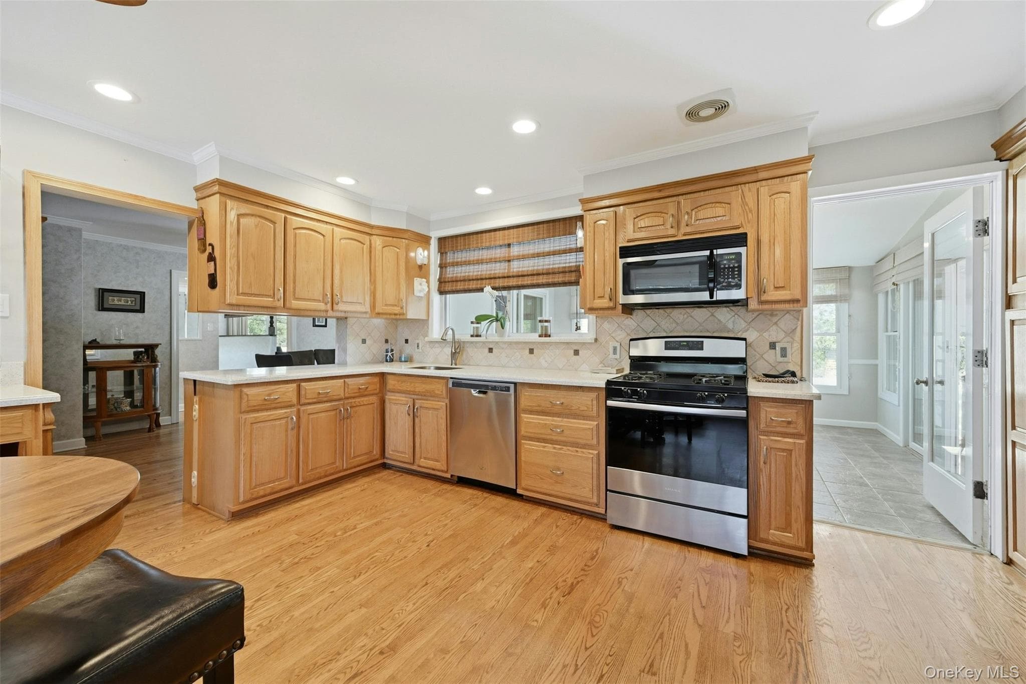 661 Shore Drive thumbnail 14
