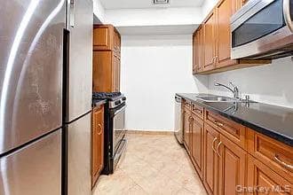 4808 Bedford Avenue Unit: 1A thumbnail 5