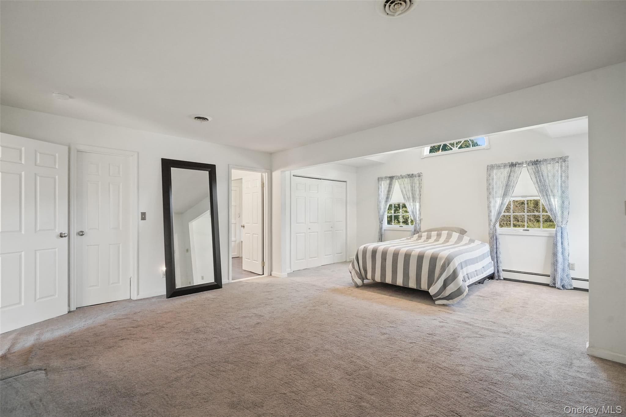 2 Pine Tree Drive thumbnail 26