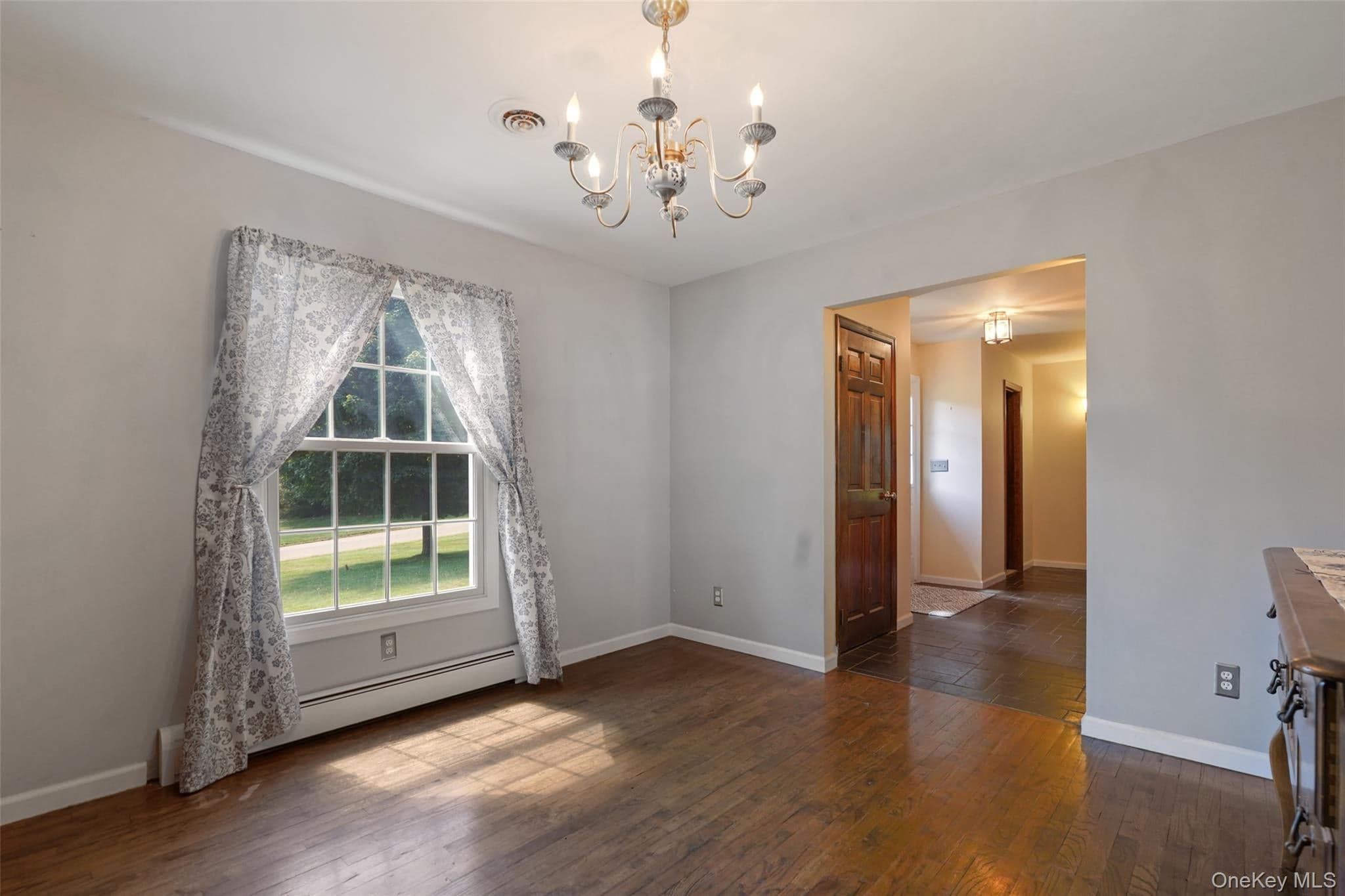 2 Pine Tree Drive thumbnail 19