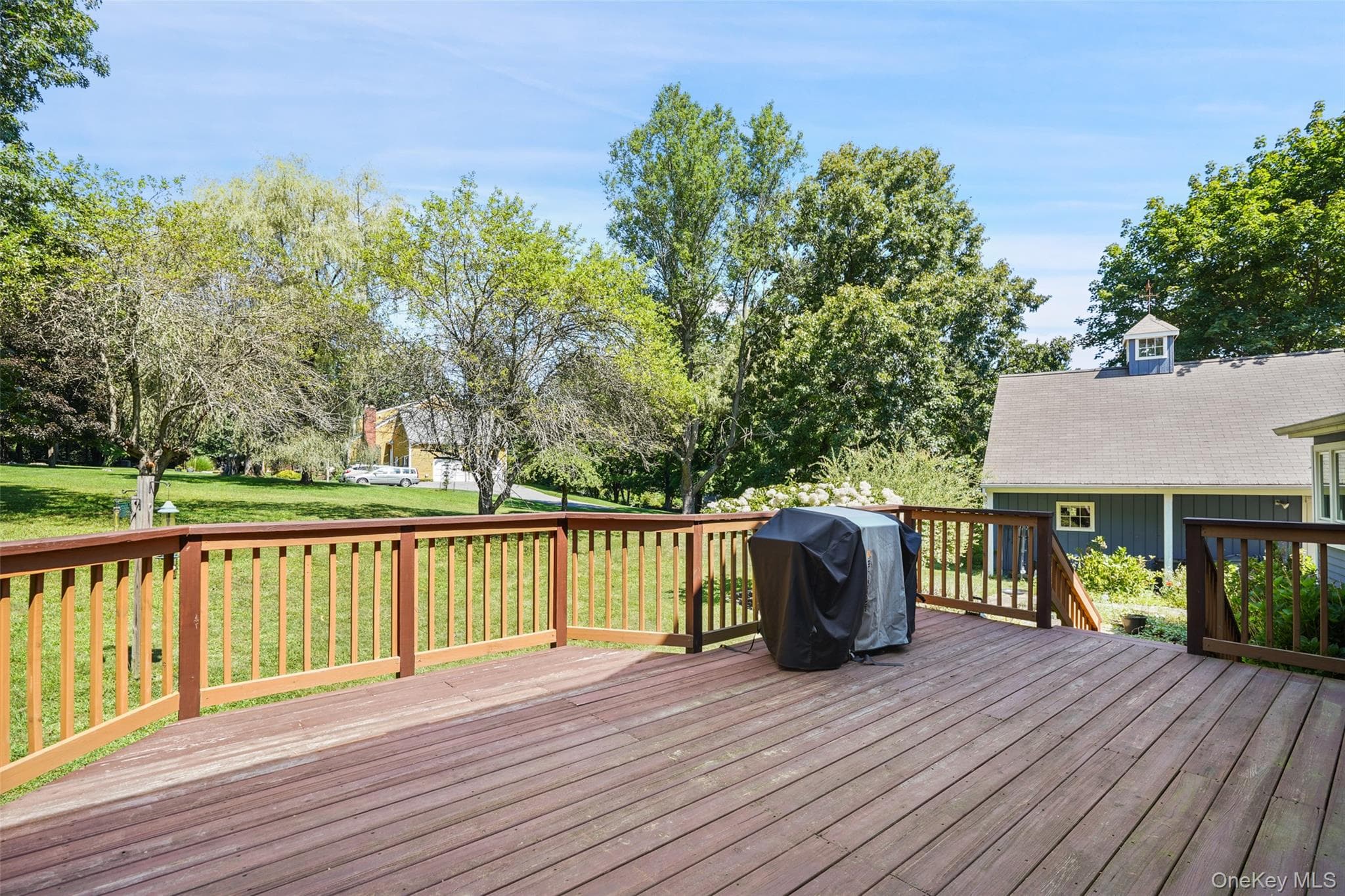 2 Pine Tree Drive thumbnail 41