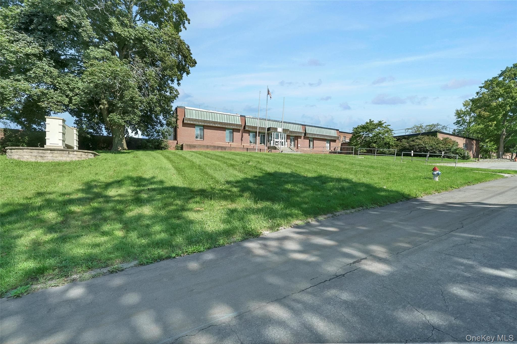 25 Oakland Avenue thumbnail 9
