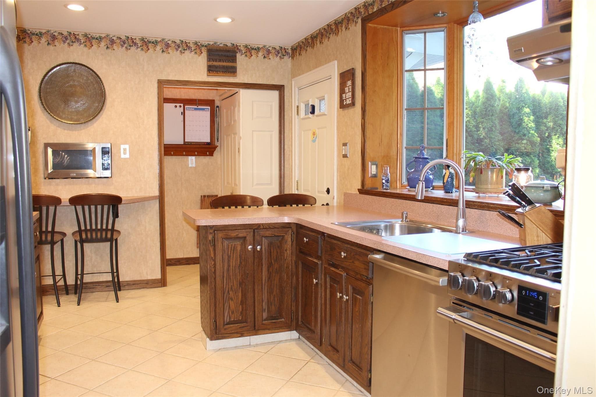 21215 33rd Avenue thumbnail 9