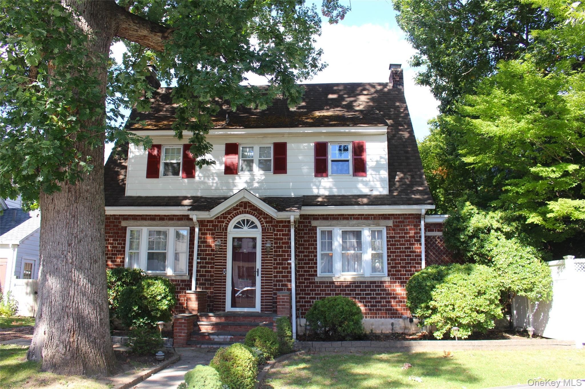 21215 33rd Avenue photo 1