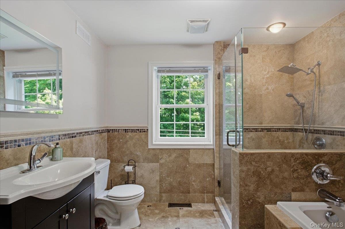 36 Hillside Avenue thumbnail 18