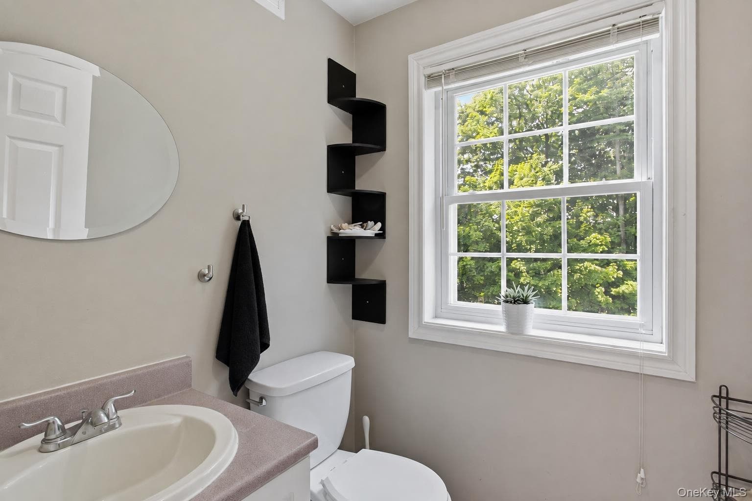 36 Hillside Avenue thumbnail 17