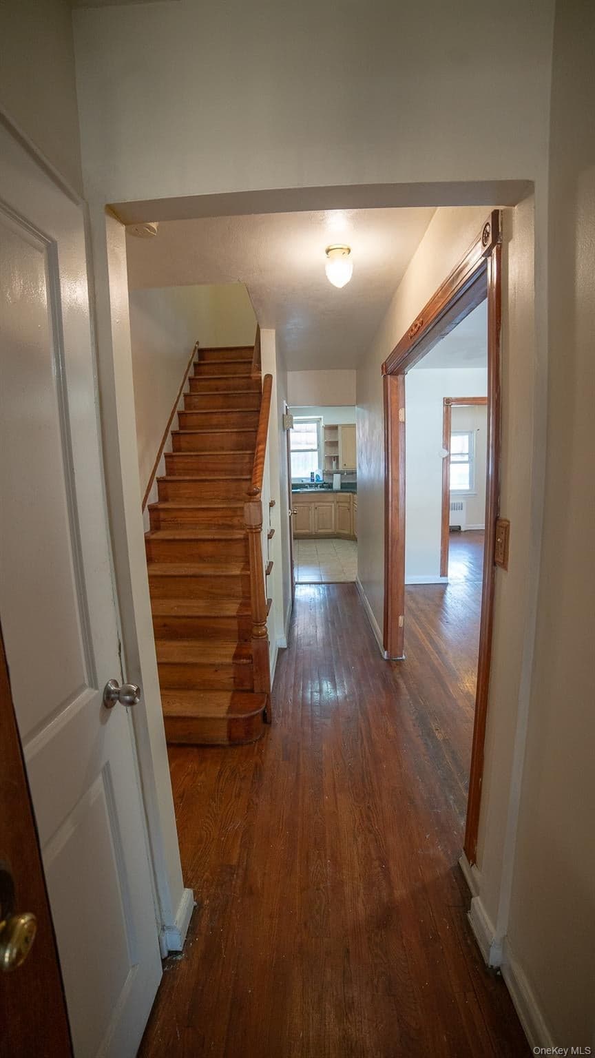 3830 Barnes Avenue thumbnail 5