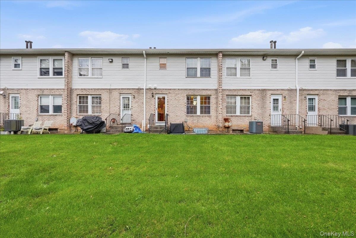 2927 Grand Avenue Unit: 16 thumbnail 35