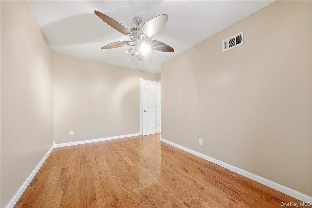 2927 Grand Avenue Unit: 16 thumbnail 22