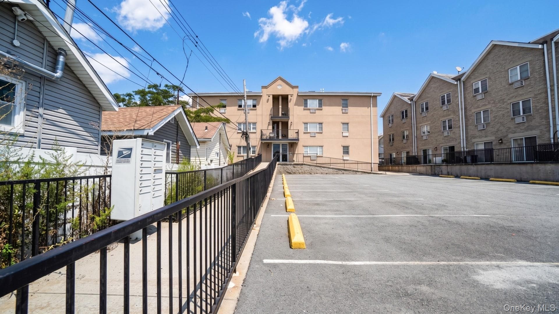 24 Pennyfield Avenue Unit: 2C thumbnail 19