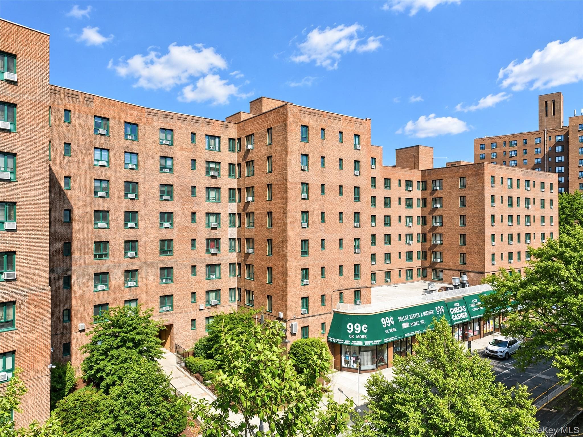 1651 Metropolitan Avenue Unit: 5H, Bronx