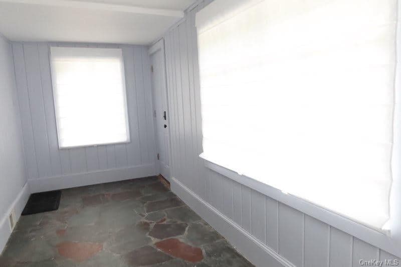193 N Hamilton Street thumbnail 25
