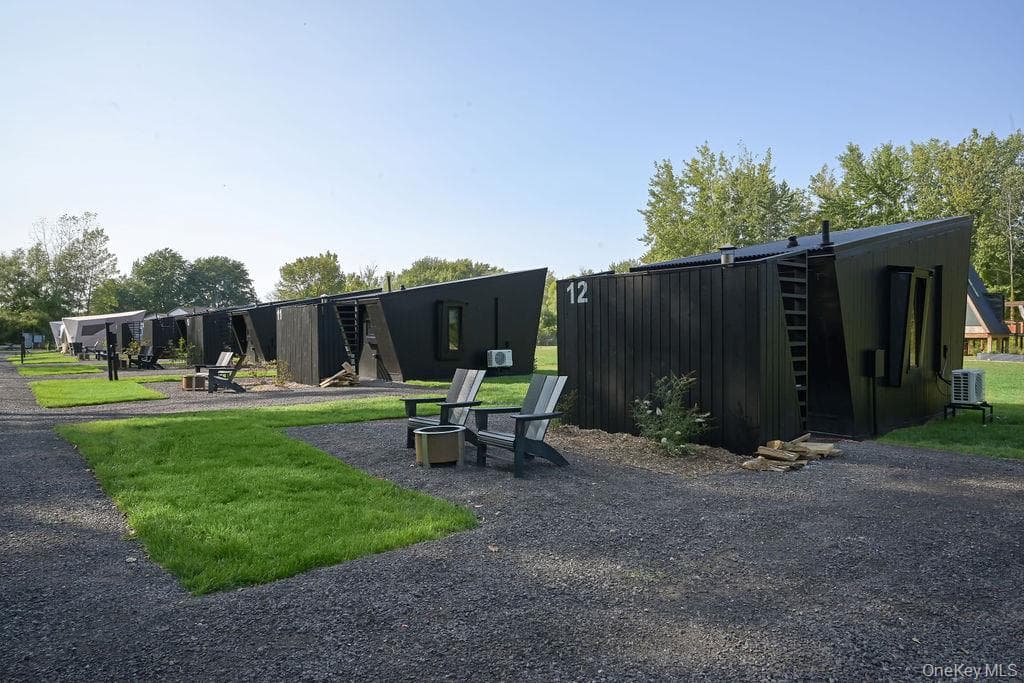 4766 Pilgrimport Road thumbnail 16