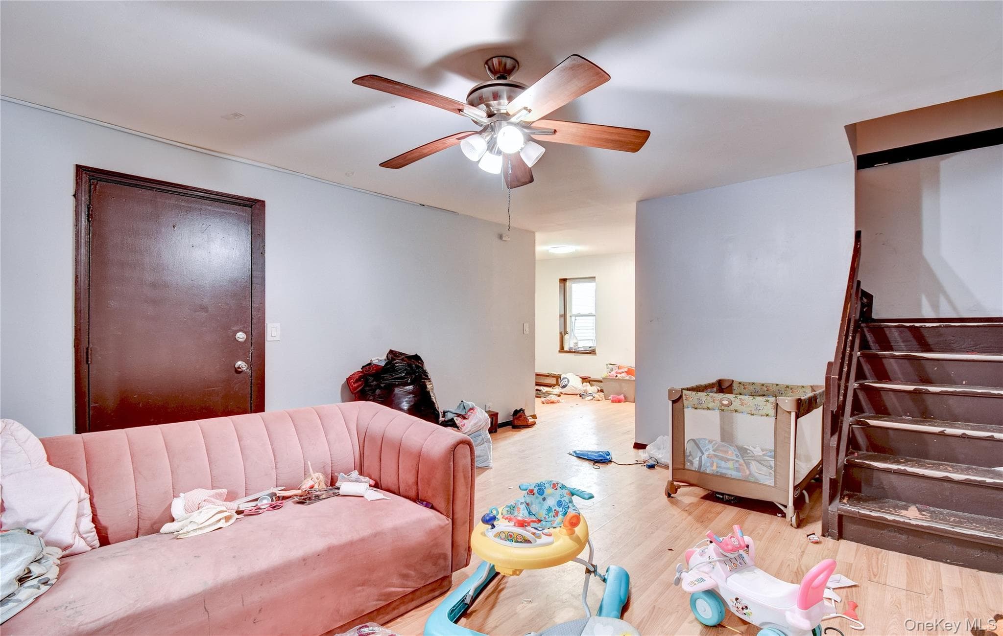 114 W Parmenter Street thumbnail 5
