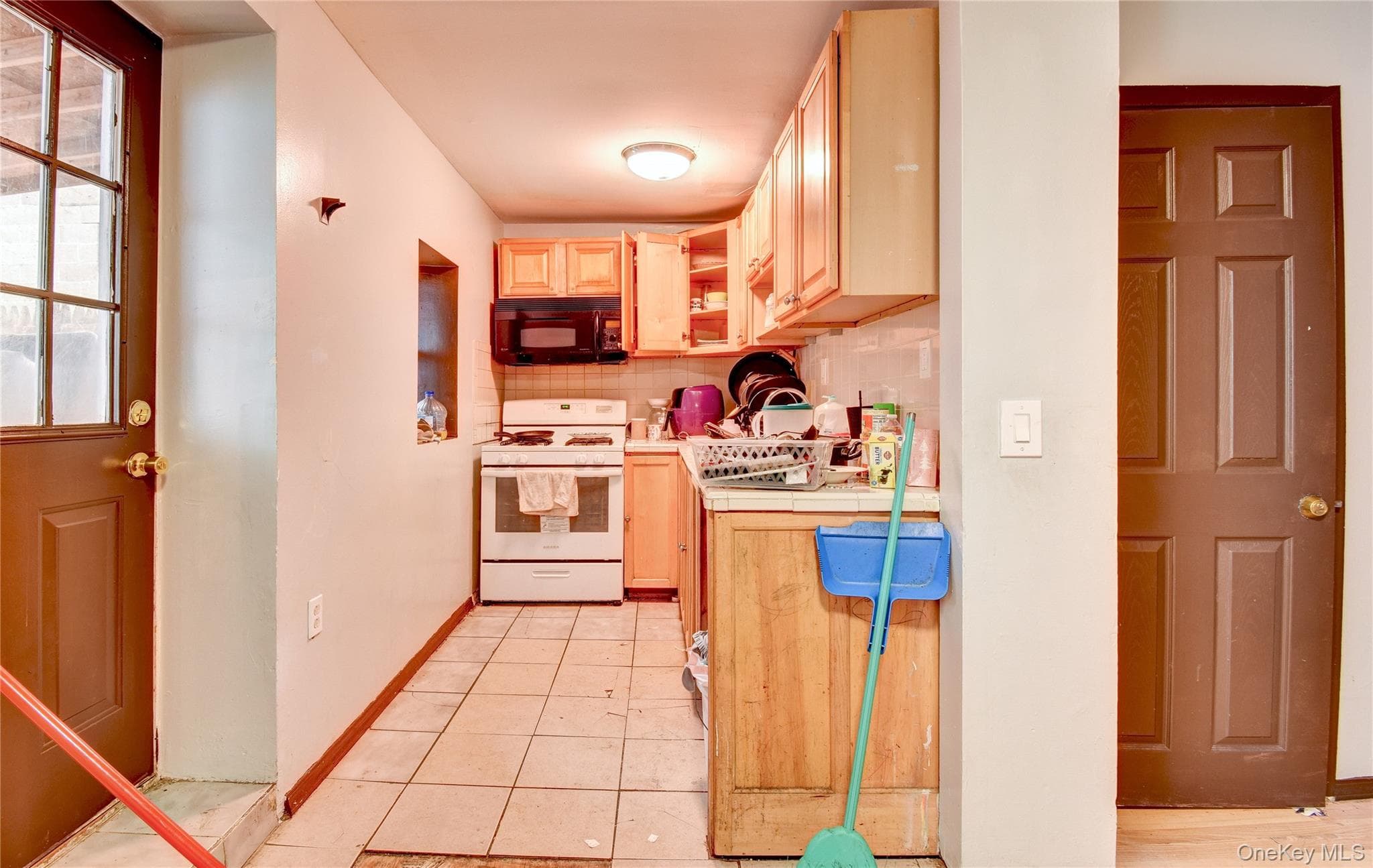 114 W Parmenter Street thumbnail 8
