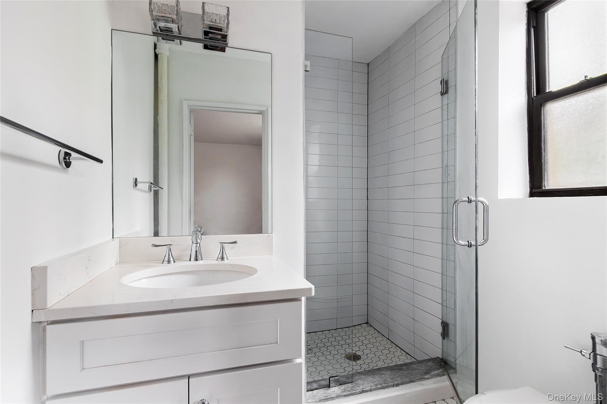 525 W 235th Street Unit: 4D thumbnail 8