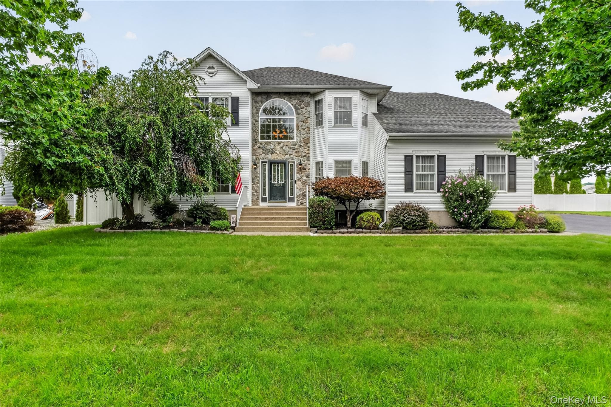 2506 Constitution Way, New Windsor