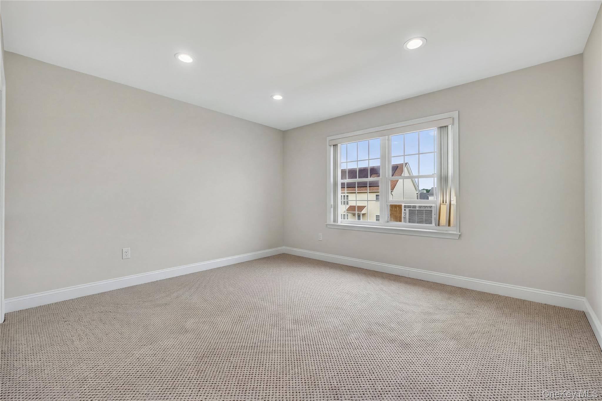 2506 Constitution Way thumbnail 34
