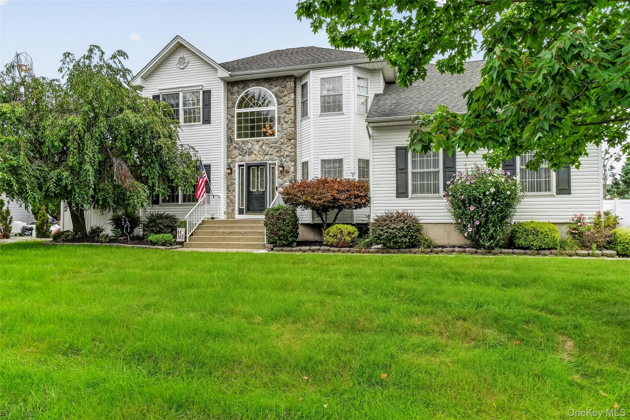 2506 Constitution Way thumbnail 2