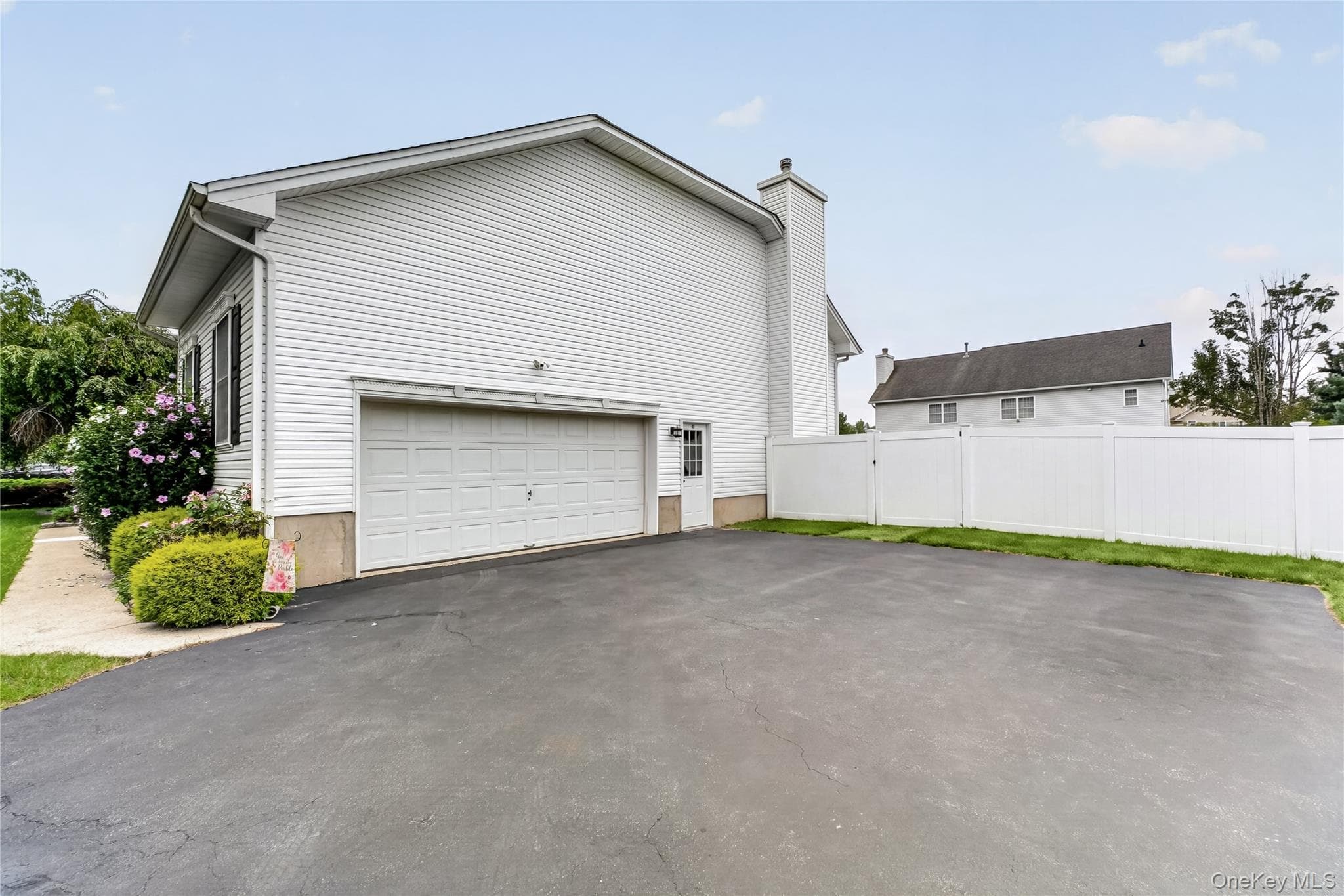 2506 Constitution Way thumbnail 4